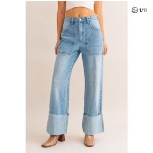 Le Lis Light Wash Wide Leg Jeans